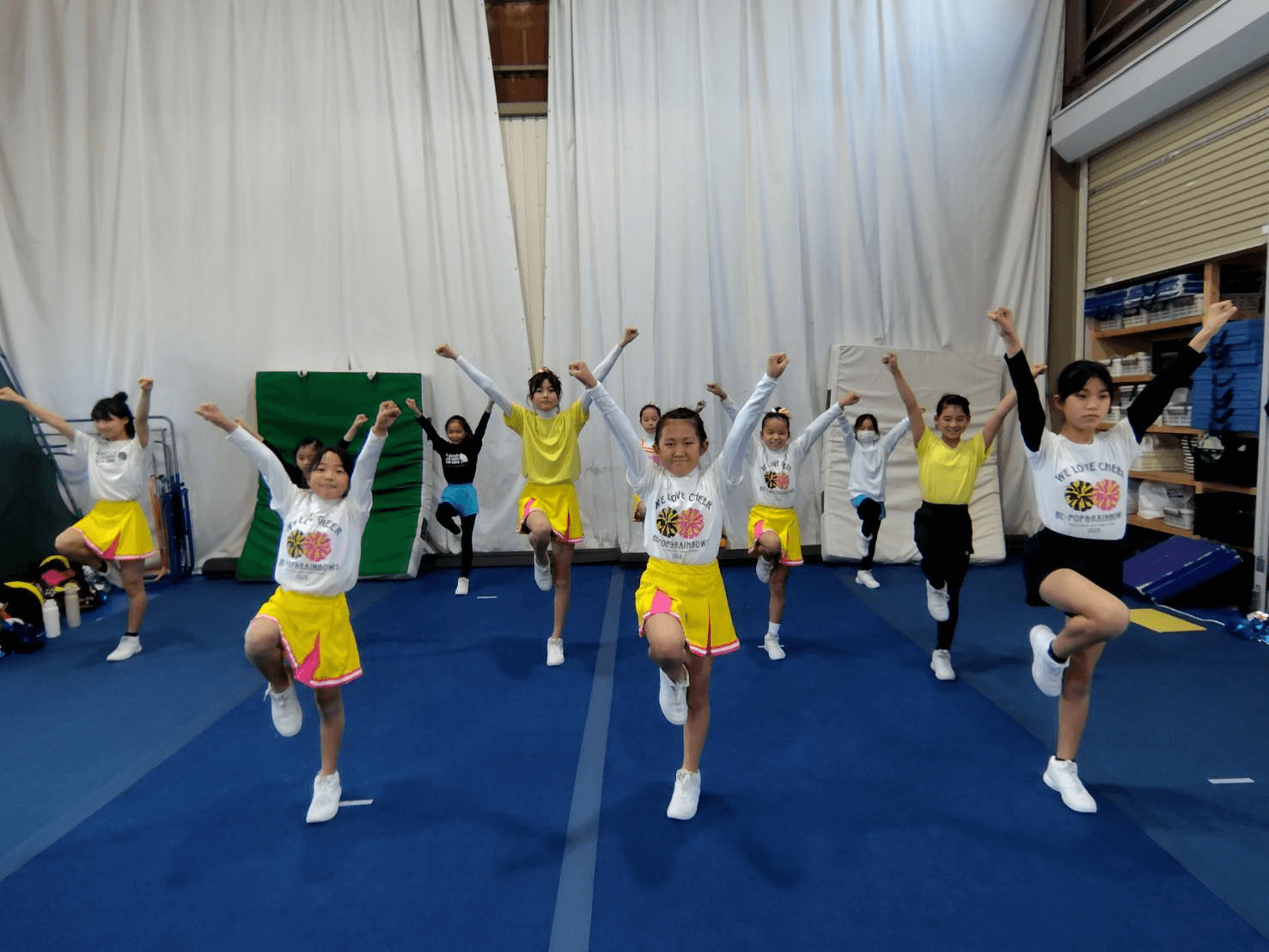 チアリーディング